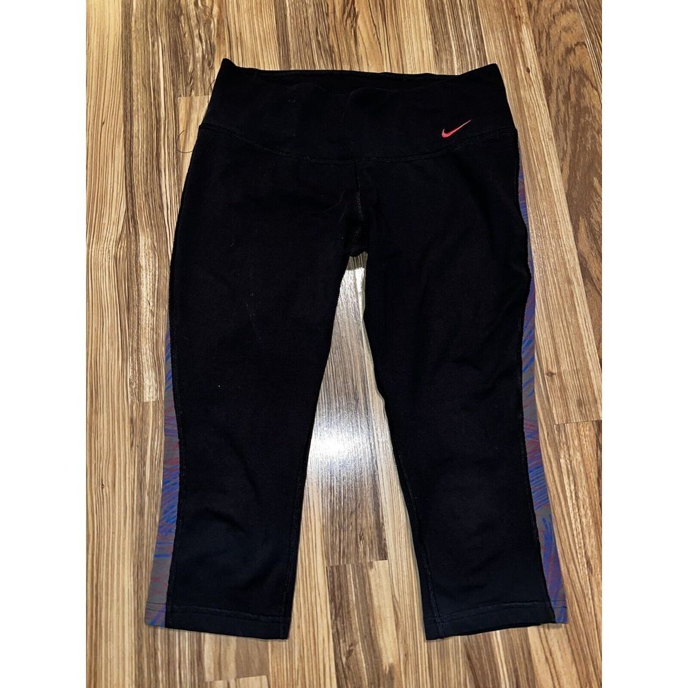 Women's Nike Dri-Fit Capri‎ Leggings Size Small Black